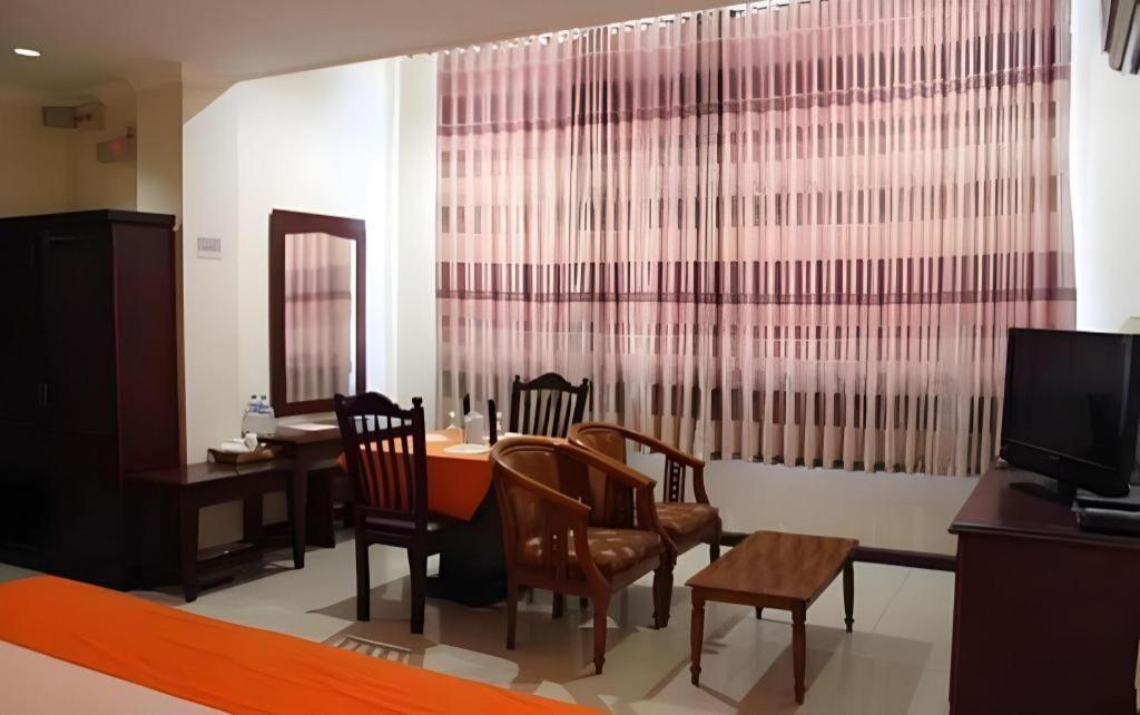 Hotel Dynasty Ταρακάν Εξωτερικό φωτογραφία